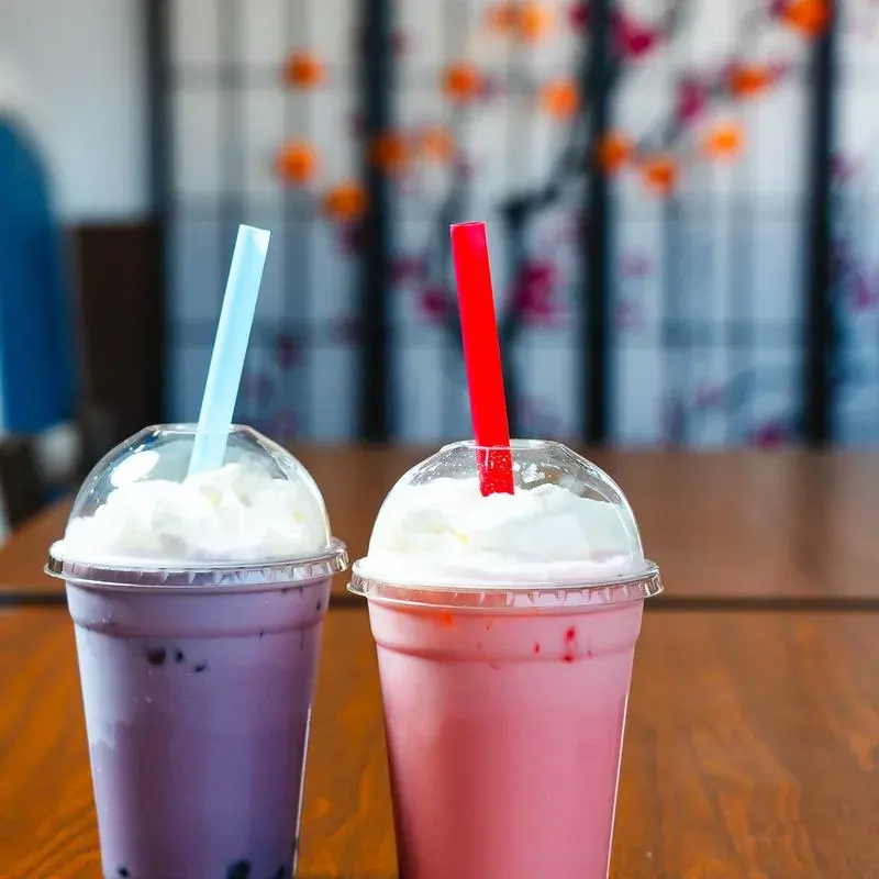 Two bubble tea drinks