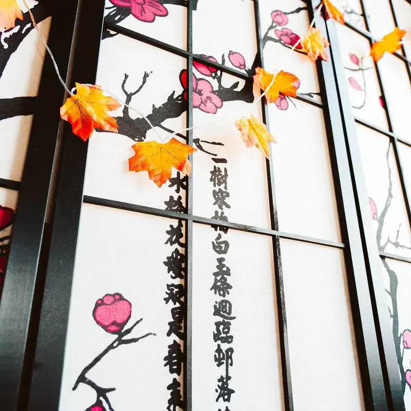 Plum blossom room divider